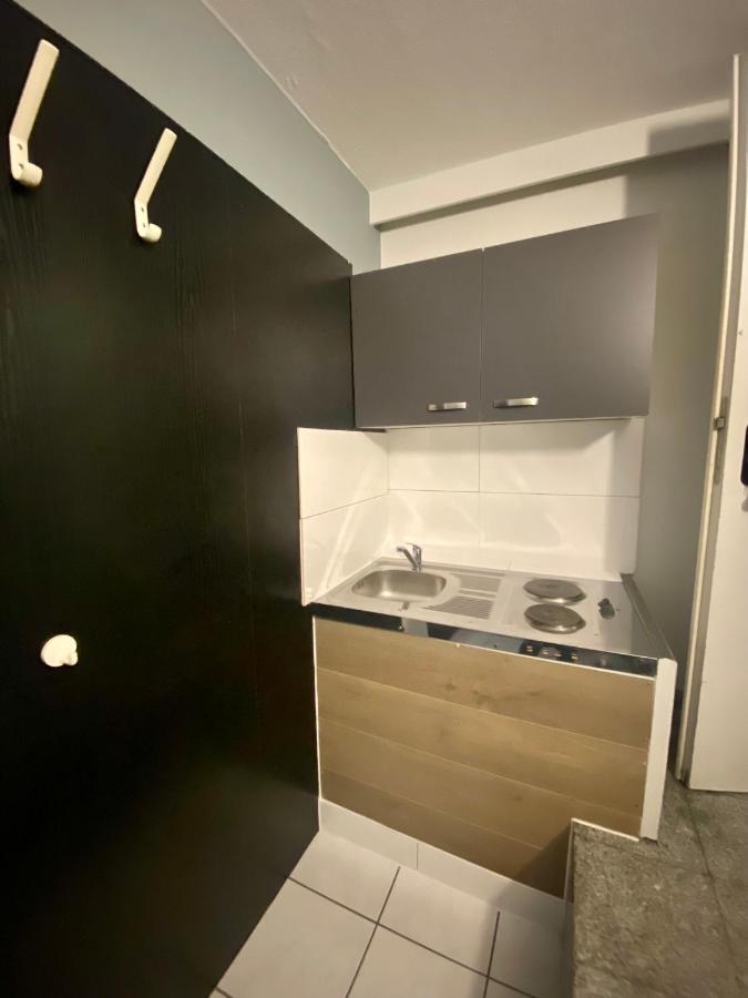 Hotel Moji Koeln Sieversstrasse Eksteriør billede