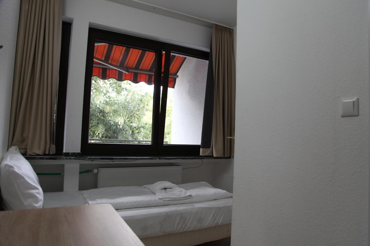 Hotel Moji Koeln Sieversstrasse Eksteriør billede