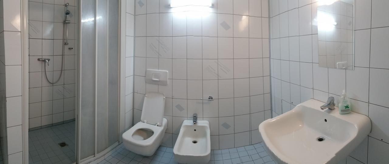 Hotel Moji Koeln Sieversstrasse Eksteriør billede