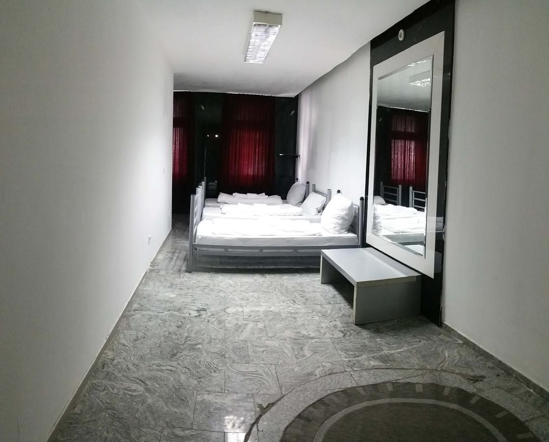 Hotel Moji Koeln Sieversstrasse Eksteriør billede